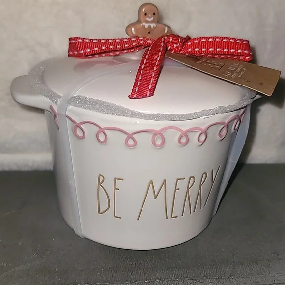 Rae Dunn-Be Merry Bake Dish. - Picture 3 of 3